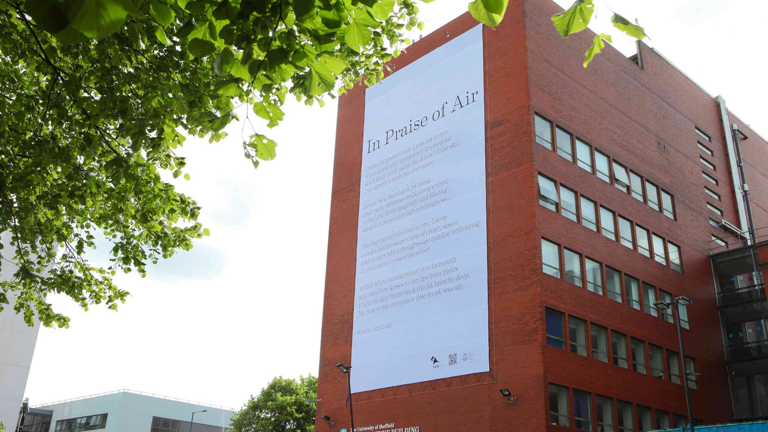 world’s first catalytic poem In Praise of Air